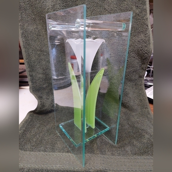 Vintage* CG Cressida Glass Tulip Vase - Picture 2 of 15